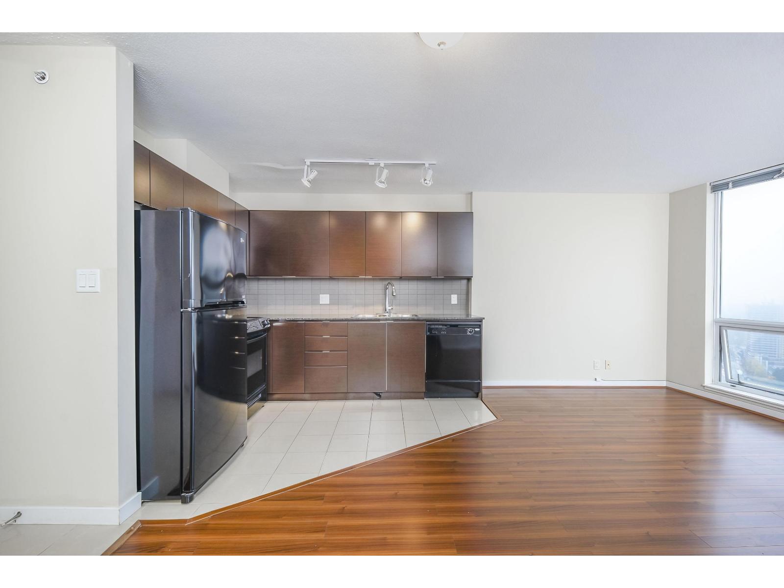 3010 13618 100 Avenue, Surrey, British Columbia  V3T 0A8 - Photo 7 - R3039671