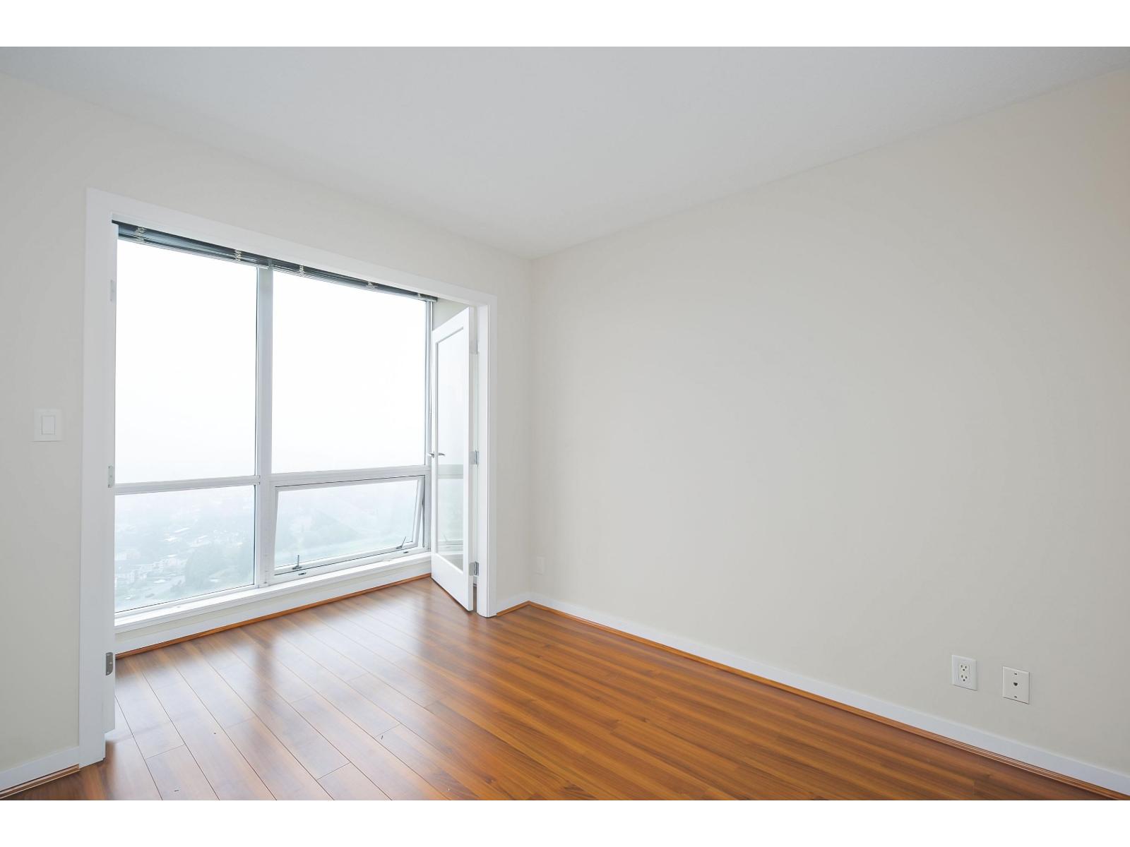 3010 13618 100 Avenue, Surrey, British Columbia  V3T 0A8 - Photo 9 - R3039671