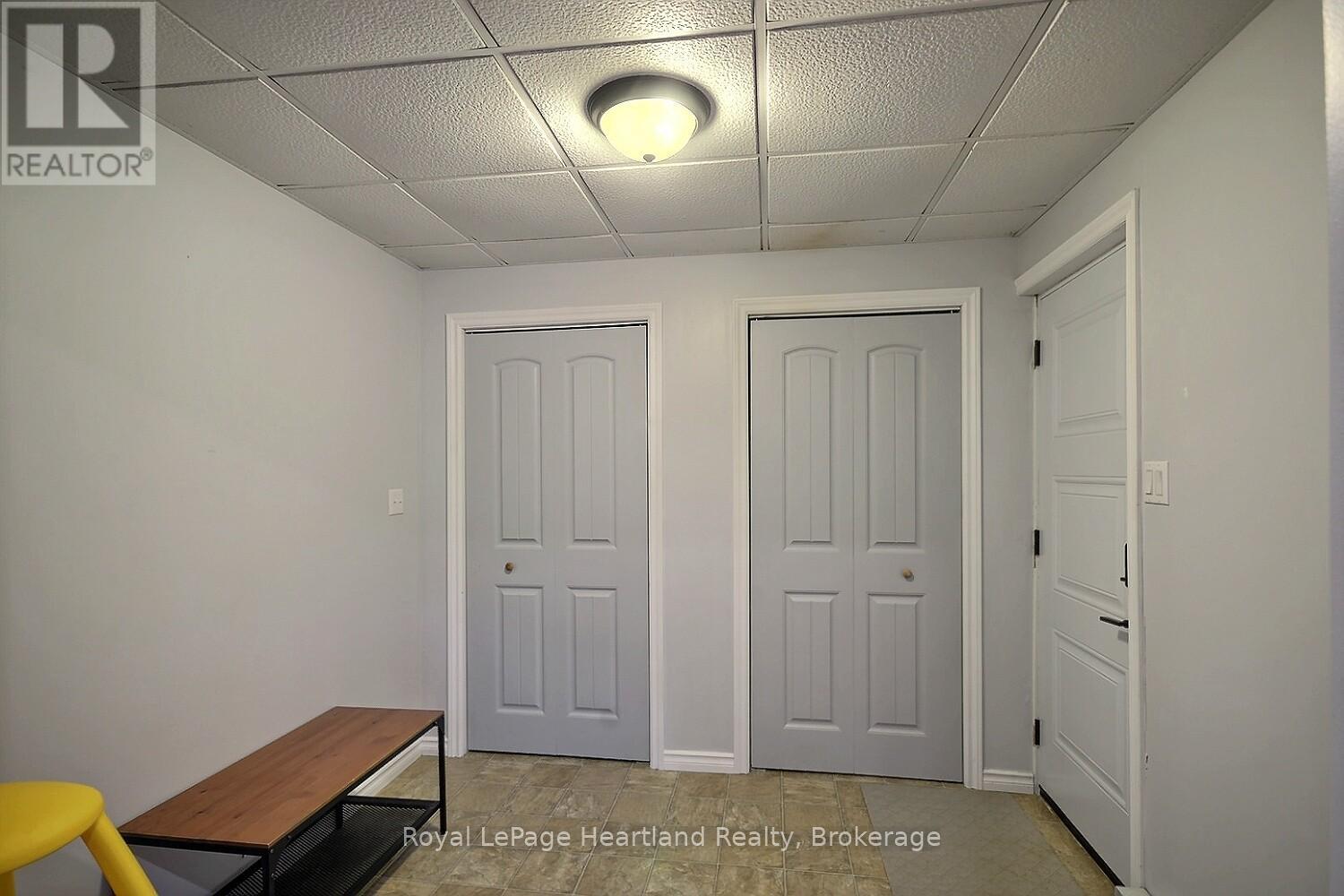 433 Albert Street, Huron East, Ontario  N0G 1H0 - Photo 13 - X12359549