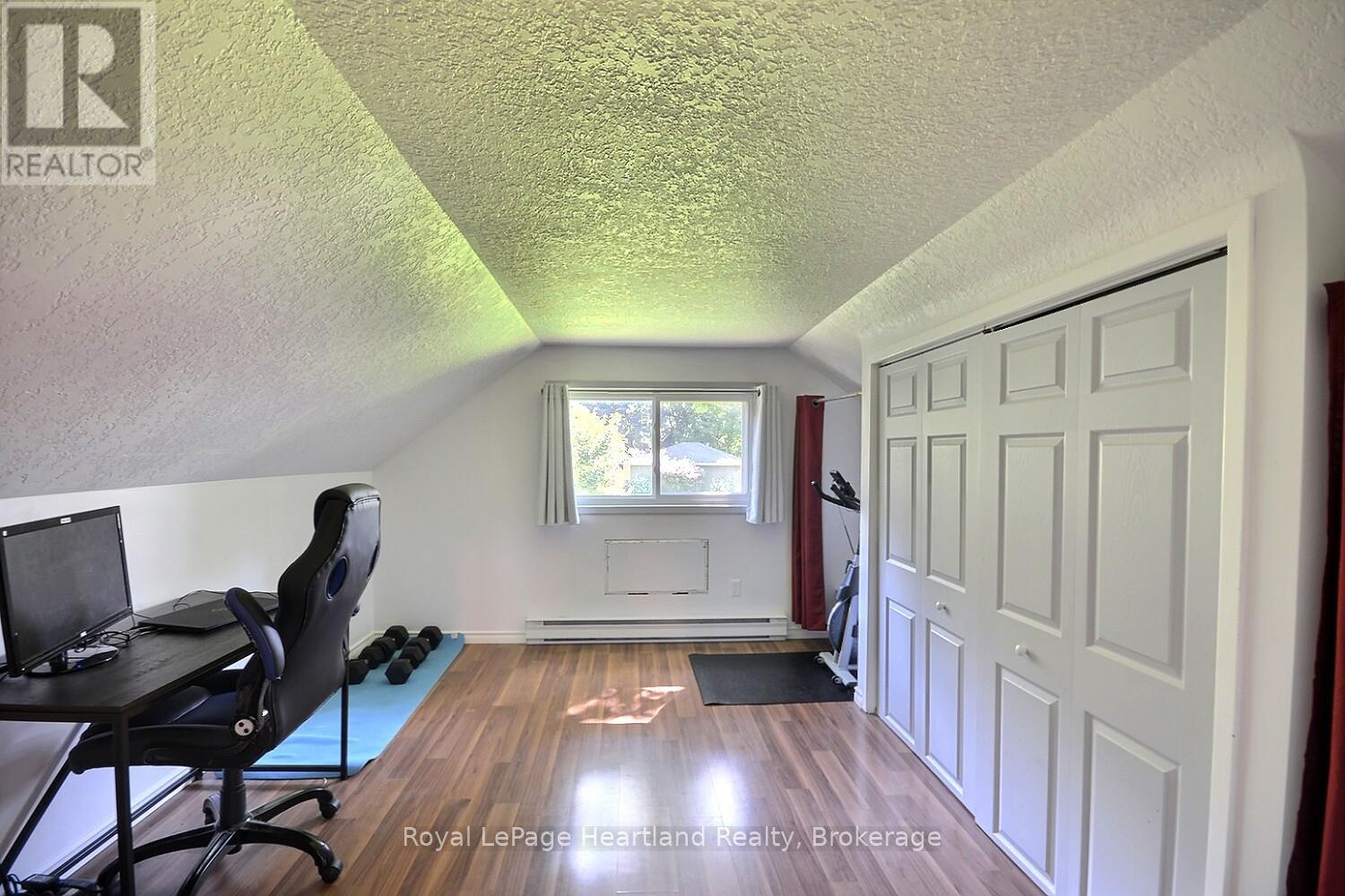 433 Albert Street, Huron East, Ontario  N0G 1H0 - Photo 22 - X12359549