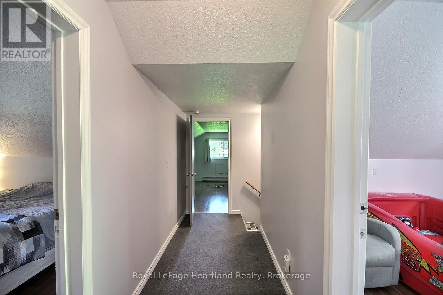 433 Albert Street, Huron East, Ontario  N0G 1H0 - Photo 23 - X12359549