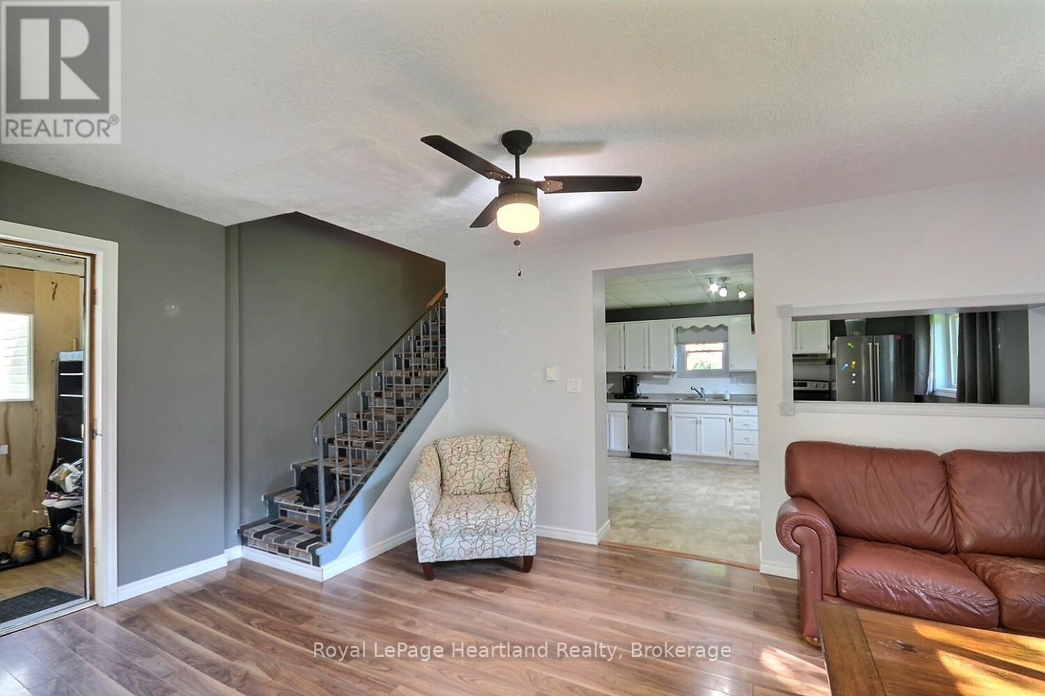 433 Albert Street, Huron East, Ontario  N0G 1H0 - Photo 7 - X12359549