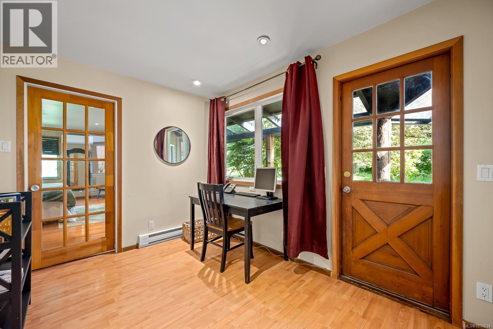 1885 Central Rd, Hornby Island, British Columbia  V0R 1Z0 - Photo 71 - 1011634