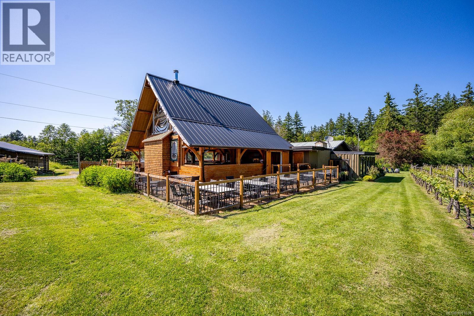 1885 Central Rd, Hornby Island, British Columbia  V0R 1Z0 - Photo 9 - 1011634
