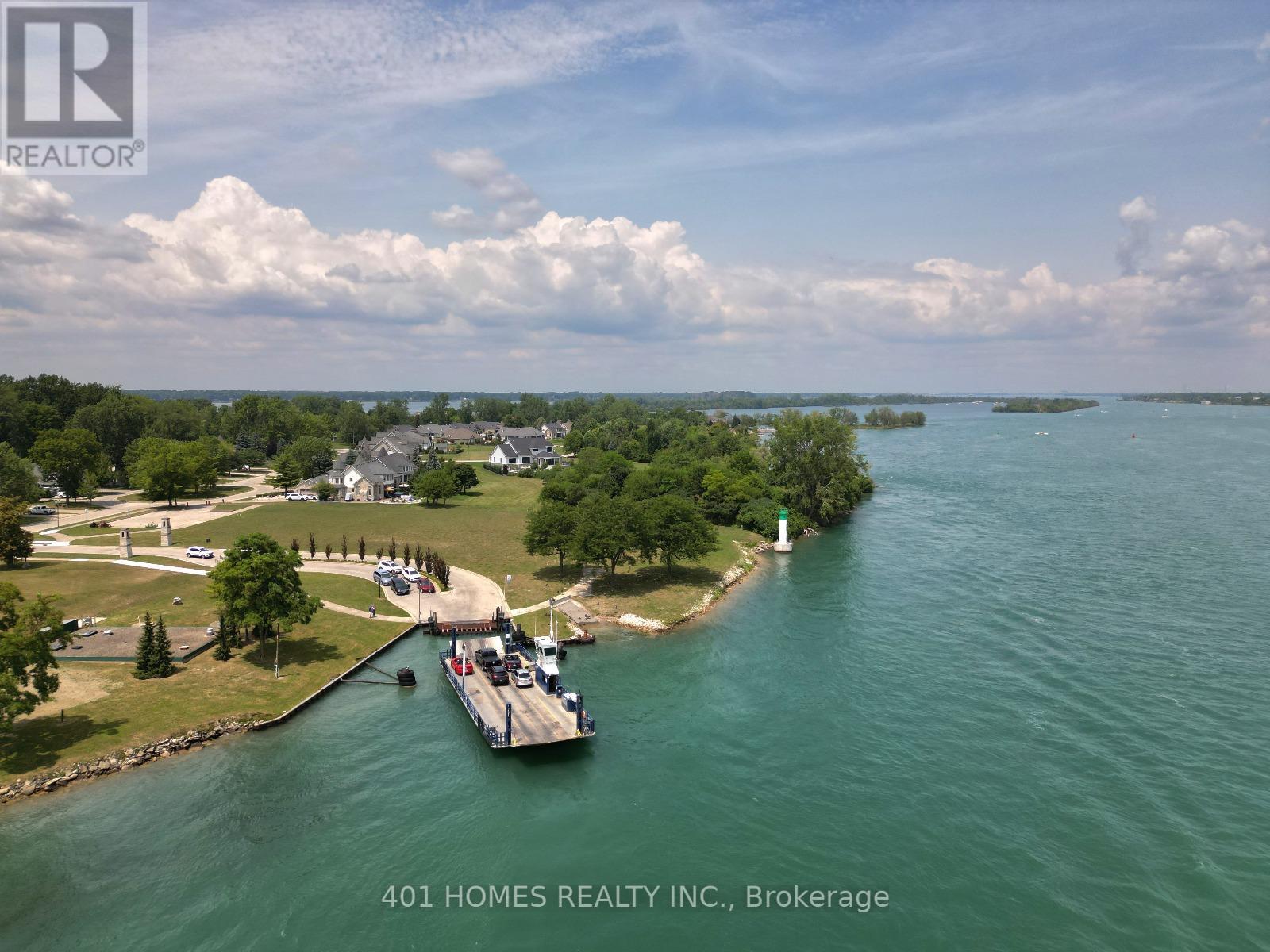 271 Crystal Bay Drive, Amherstburg, Ontario  N9V 4A6 - Photo 4 - X12290317