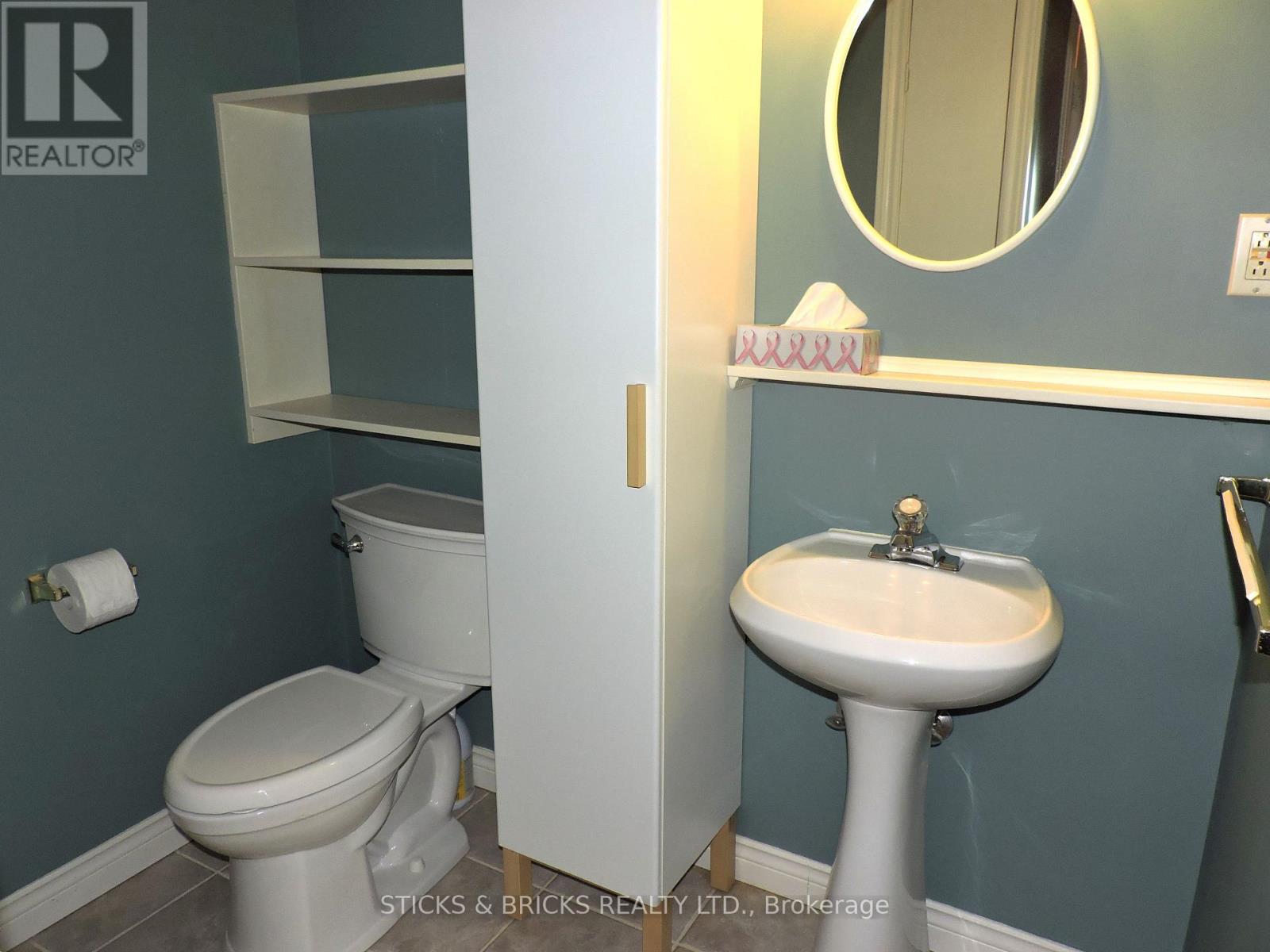 16 - 4667 Portage Road W, Niagara Falls, Ontario  L2E 6A9 - Photo 32 - X12272763