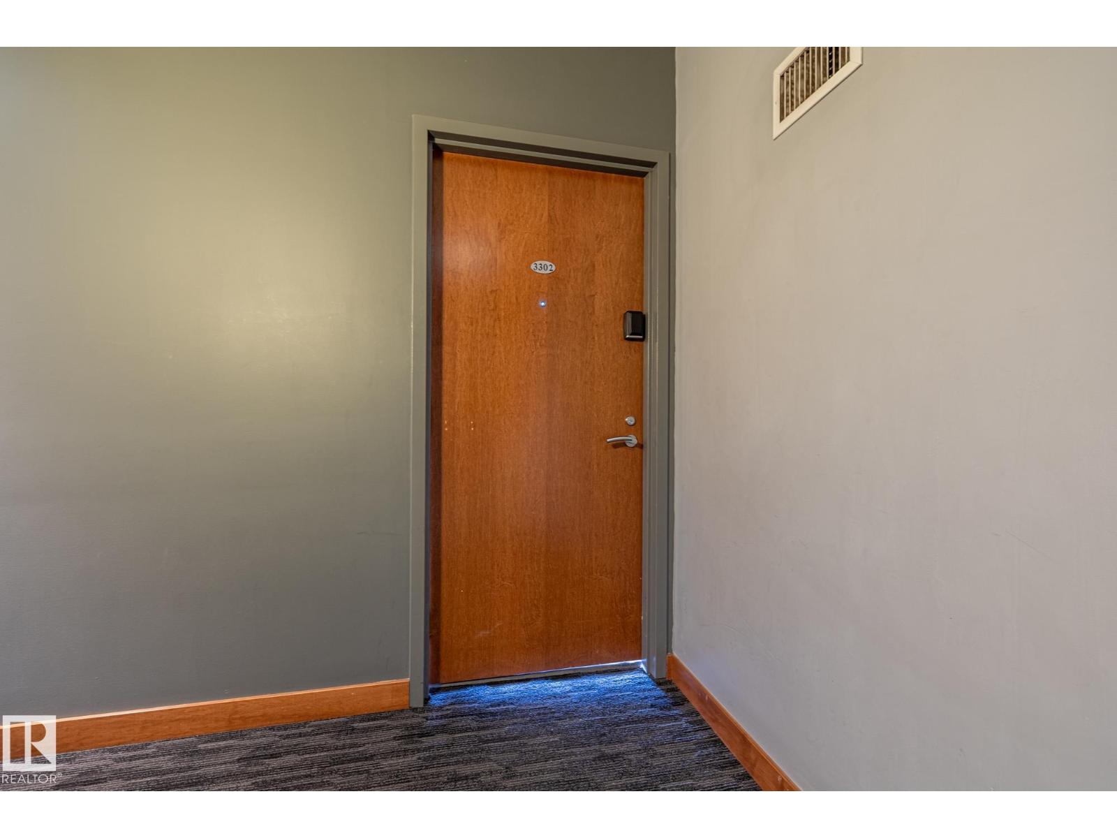 #3302 10152 104 St Nw, Edmonton, Alberta  T5J 0B6 - Photo 2 - E4454274