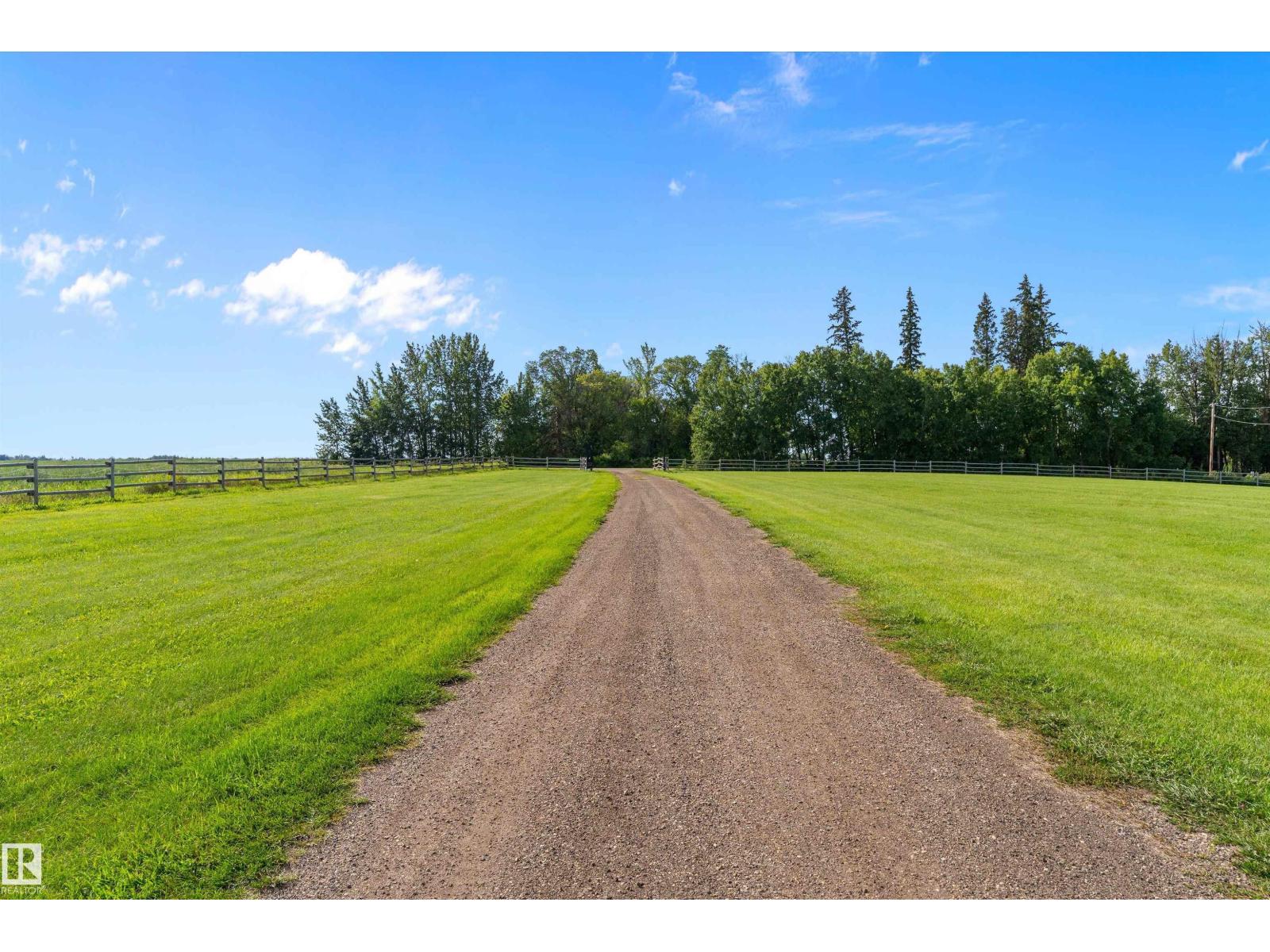 1018 Twp Road 512, Rural Parkland County, Alberta  T7Y 2N6 - Photo 61 - E4454280