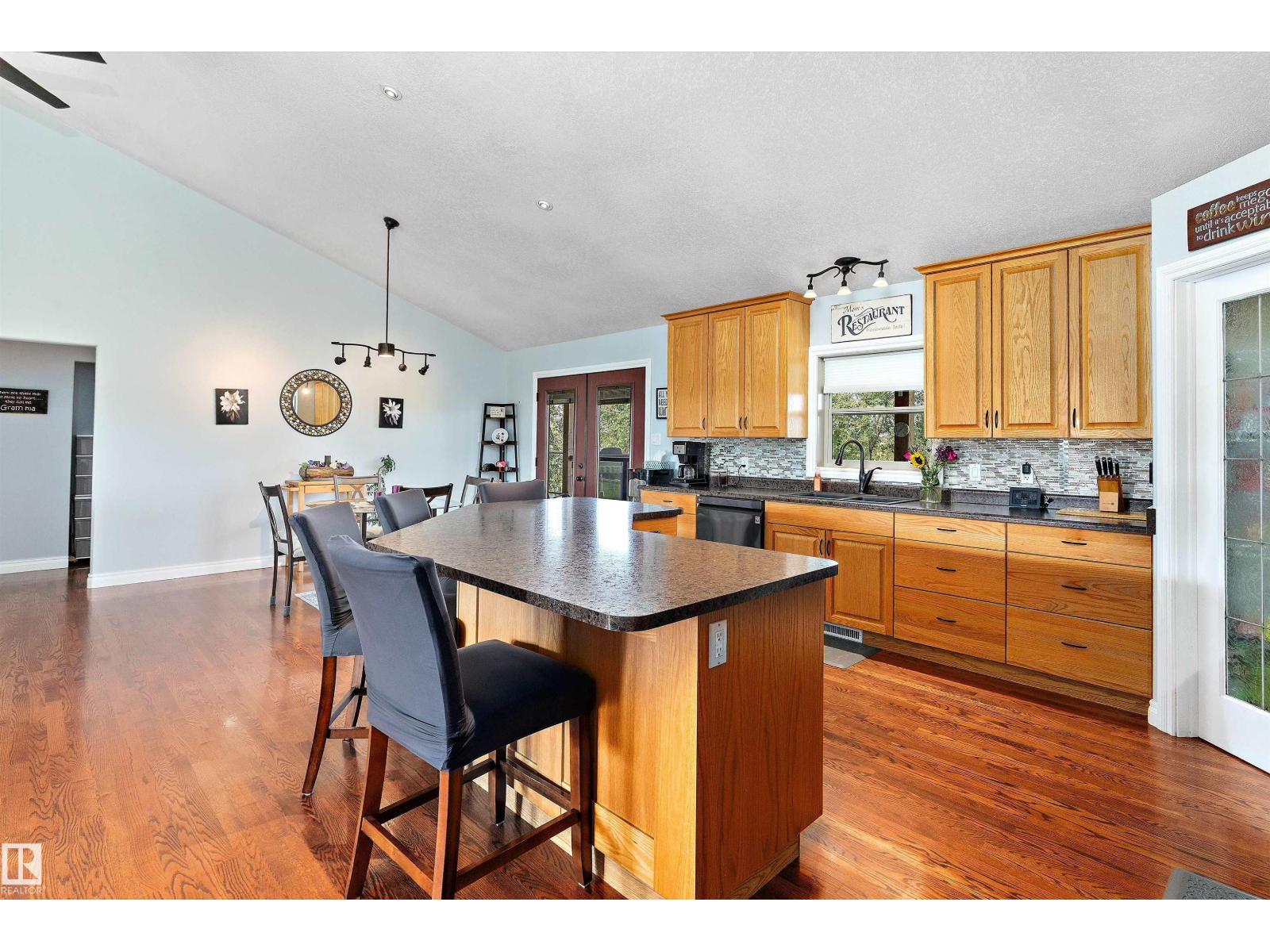 1018 Twp Road 512, Rural Parkland County, Alberta  T7Y 2N6 - Photo 9 - E4454280