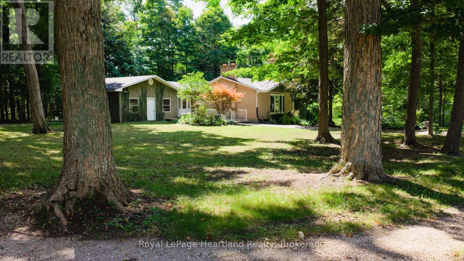 41829 Amberley Road, Morris Turnberry, Ontario  N0G 1G0 - Photo 45 - X12347018