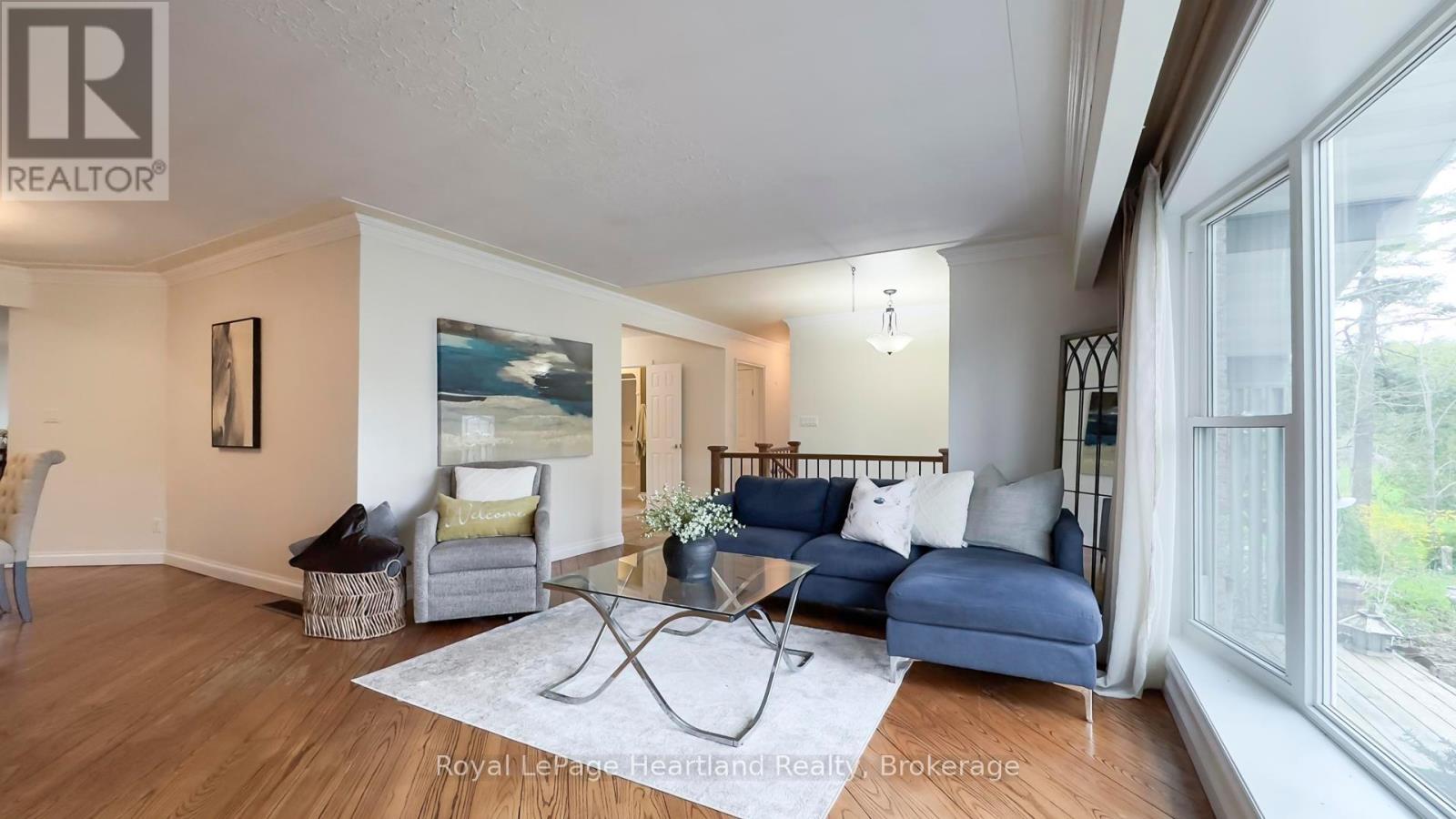 41829 Amberley Road, Morris Turnberry, Ontario  N0G 1G0 - Photo 9 - X12347018