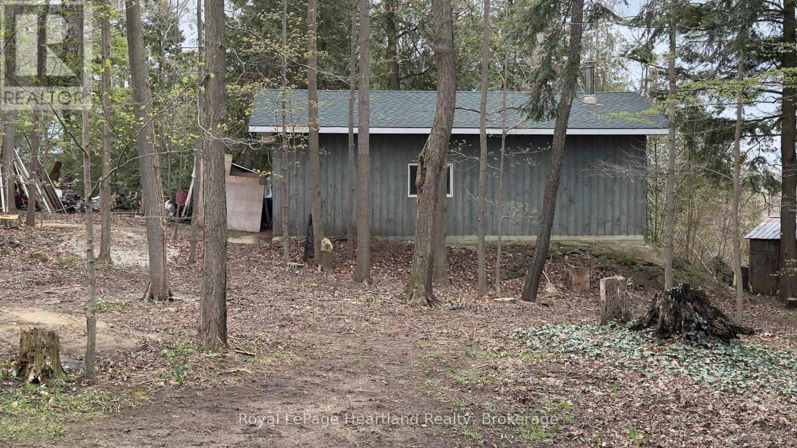 41829 Amberley Road, Morris Turnberry, Ontario  N0G 1G0 - Photo 32 - X12347018