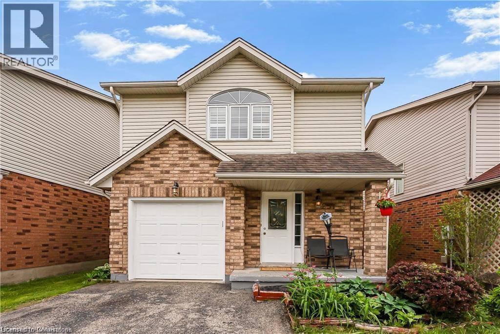 257 Grey Fox Drive, Kitchener, Ontario  N2E 3N7 - Photo 1 - 40762783