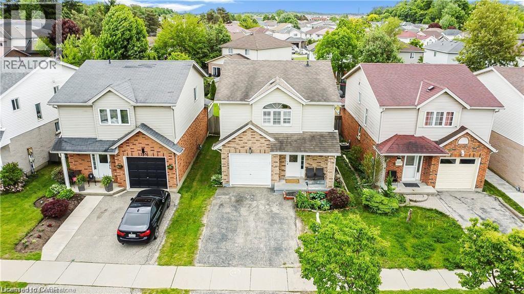 257 Grey Fox Drive, Kitchener, Ontario  N2E 3N7 - Photo 2 - 40762783