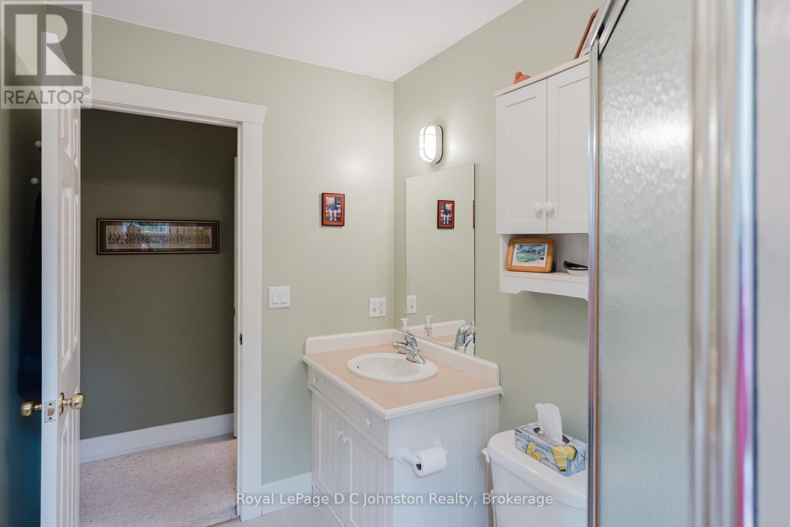 240 Summerhill Road, Saugeen Shores, Ontario  N0H 2L0 - Photo 32 - X12334915
