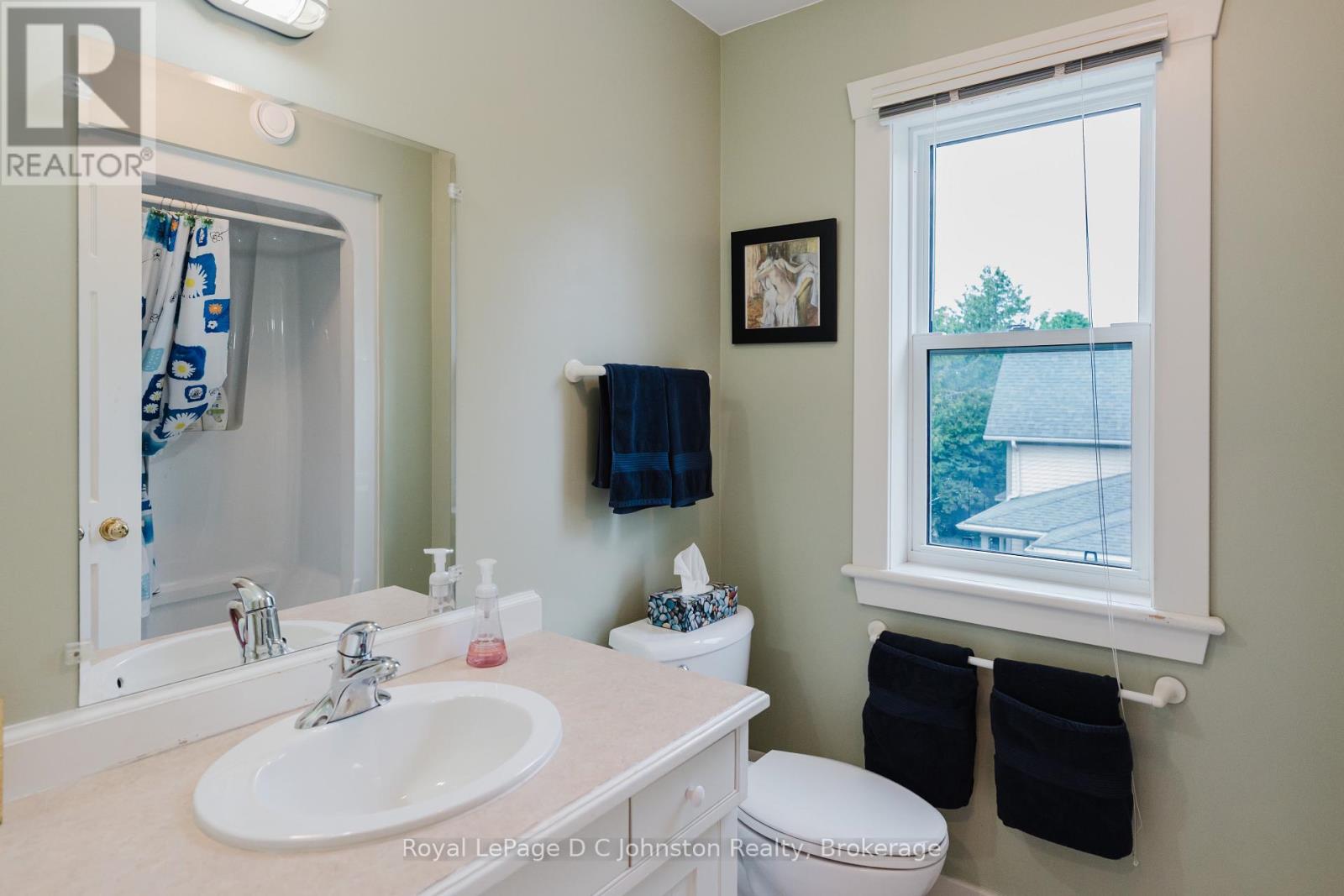 240 Summerhill Road, Saugeen Shores, Ontario  N0H 2L0 - Photo 30 - X12334915
