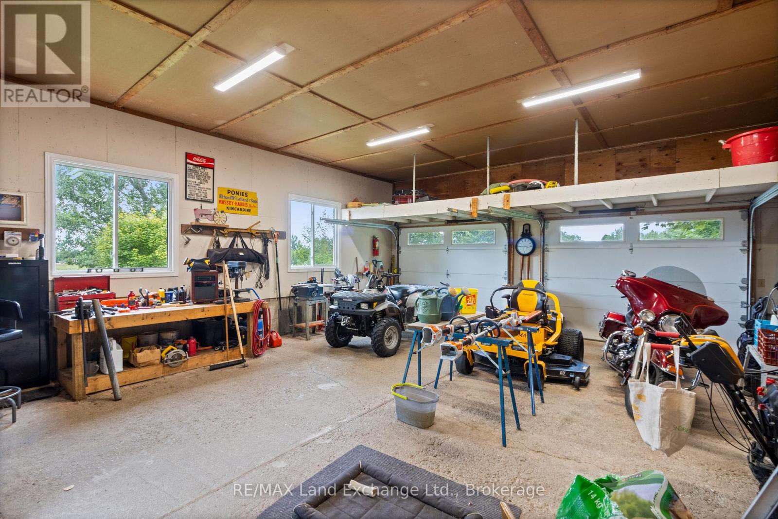 774 Bruce 23 Road, Kincardine, Ontario  N0G 2T0 - Photo 18 - X12344278