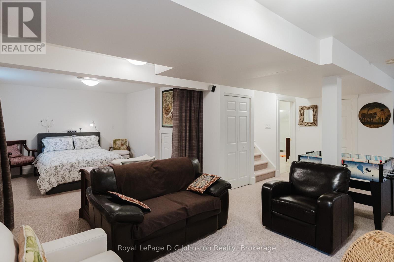 240 Summerhill Road, Saugeen Shores, Ontario  N0H 2L0 - Photo 33 - X12334915