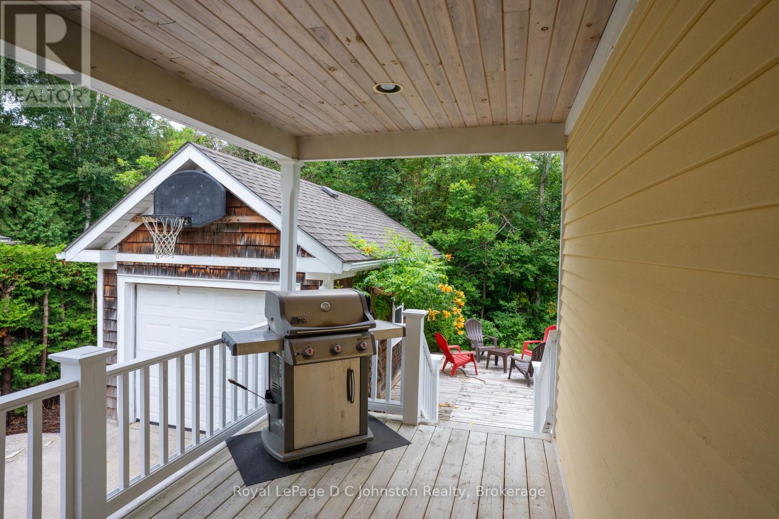 240 Summerhill Road, Saugeen Shores, Ontario  N0H 2L0 - Photo 38 - X12334915
