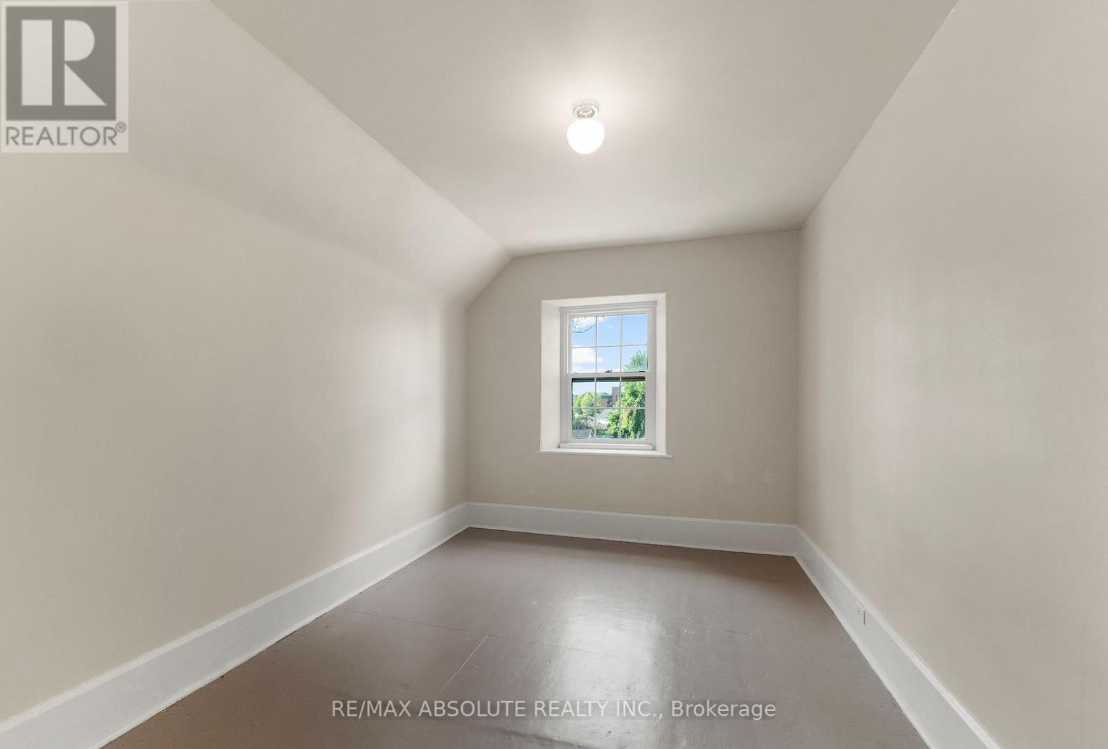 24 Ottawa Street, Arnprior, Ontario  K7S 1W8 - Photo 28 - X12359577
