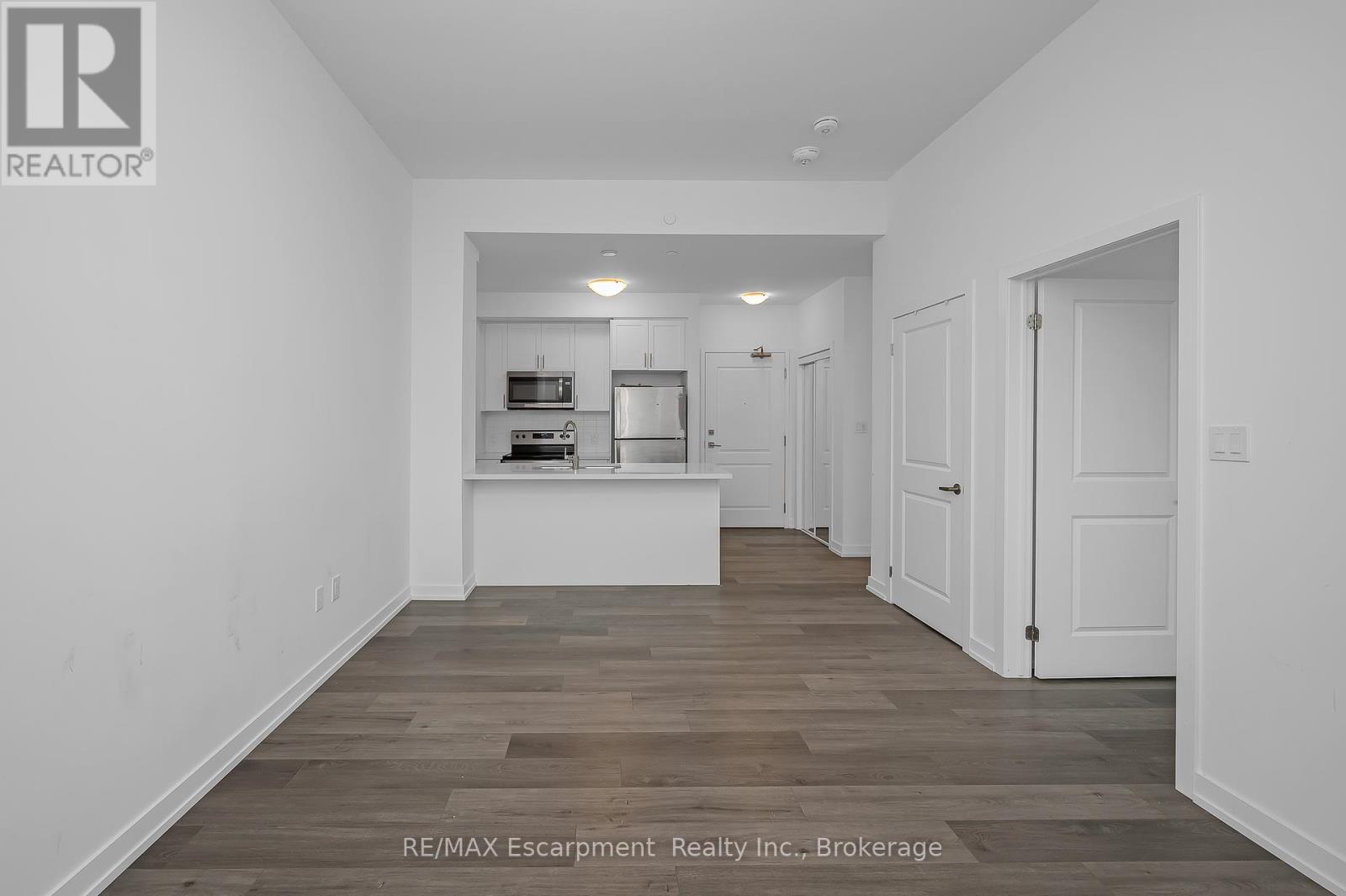 514 - 470 Dundas Street E, Hamilton, Ontario  L8B 2A6 - Photo 15 - X12359617