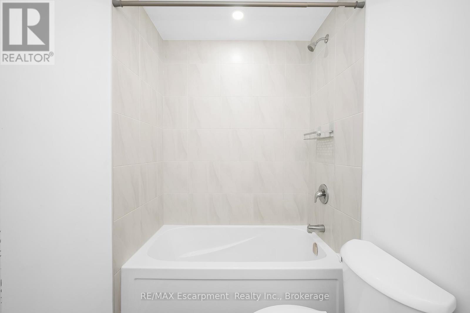514 - 470 Dundas Street E, Hamilton, Ontario  L8B 2A6 - Photo 19 - X12359617