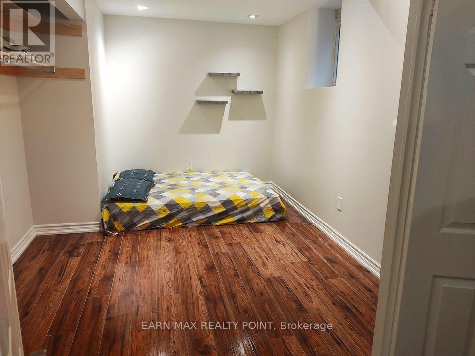 4 Stone Street, Halton Hills, Ontario  L7G 5W6 - Photo 11 - W12359560