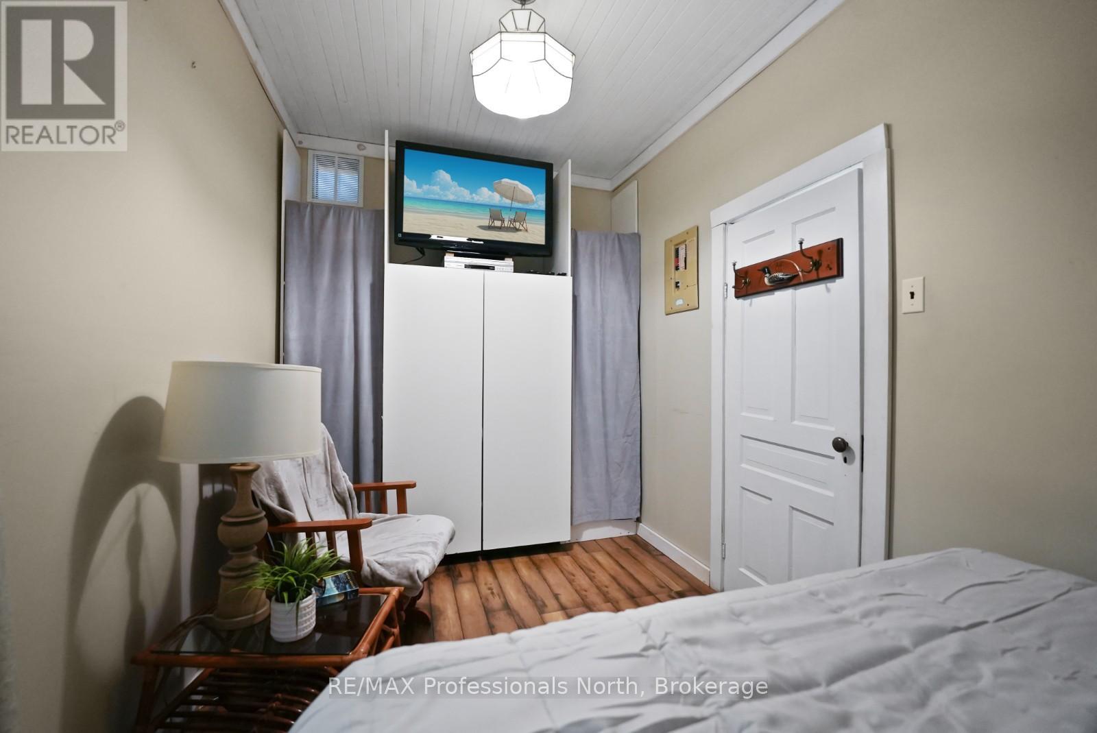 2279 Loop Road, Highlands East, Ontario  K0L 3C0 - Photo 21 - X12359597