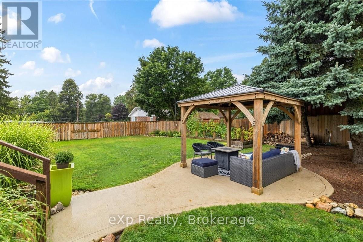 40 Arthur Street W, Minto, Ontario  N0G 1Z0 - Photo 20 - X12359605