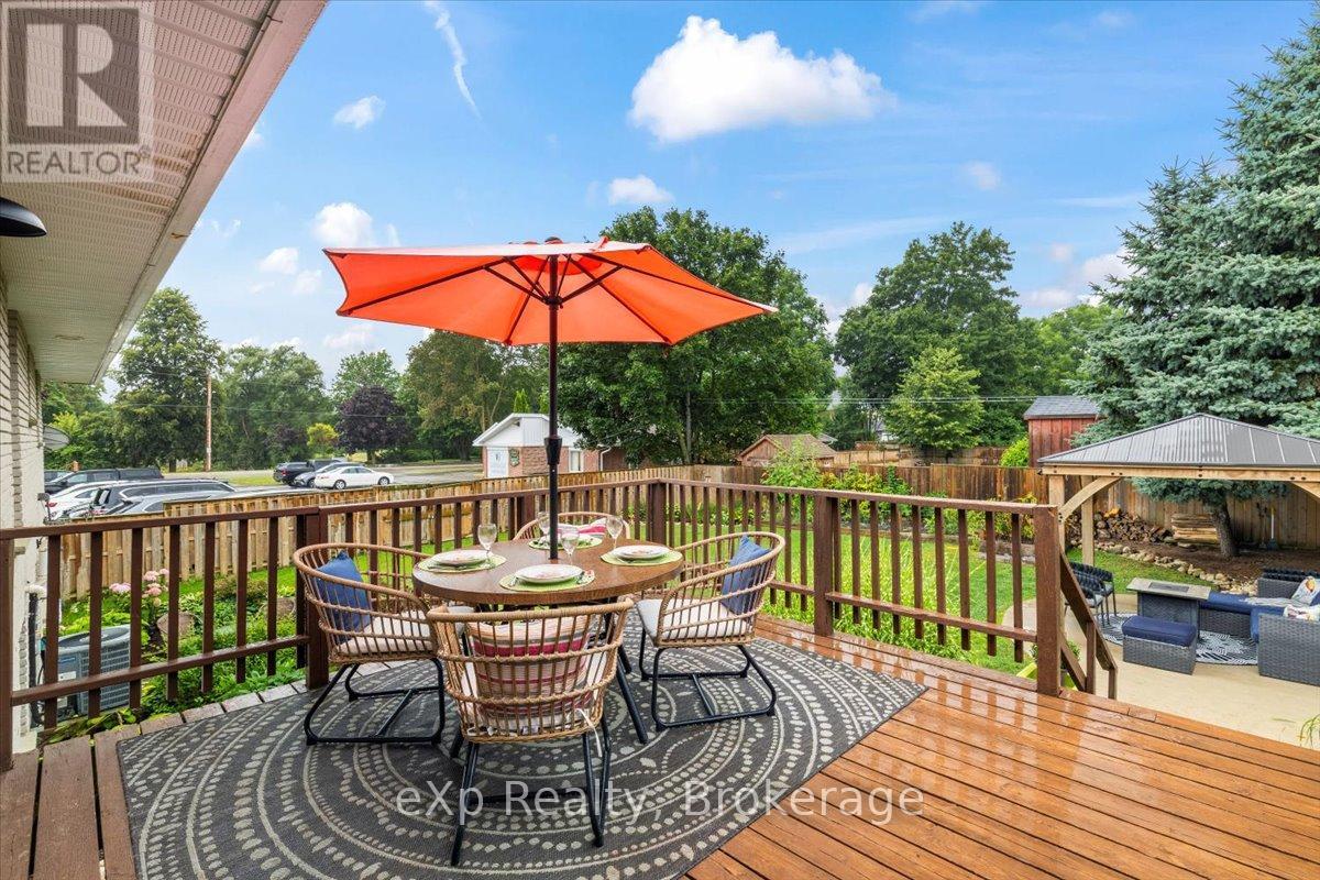 40 Arthur Street W, Minto, Ontario  N0G 1Z0 - Photo 3 - X12359605