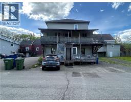 135 Canada Road, Edmundston, Ca