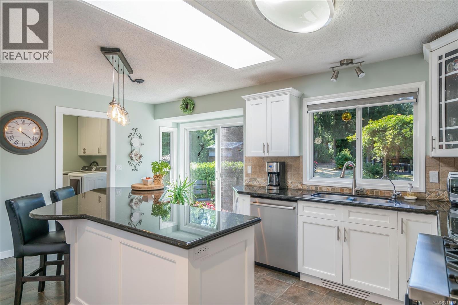 Property at 7955 Northwind Dr image 5