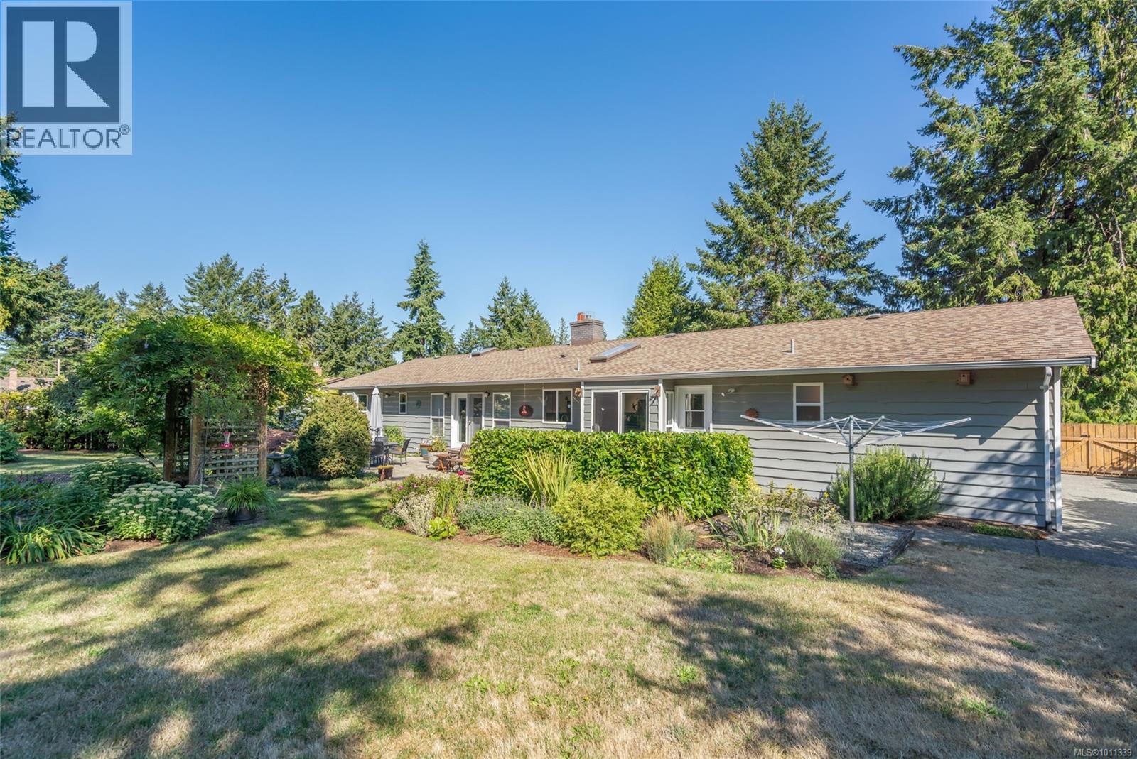 7955 Northwind Dr, Lantzville, British Columbia  V0R 2H0 - Photo 30 - 1011339