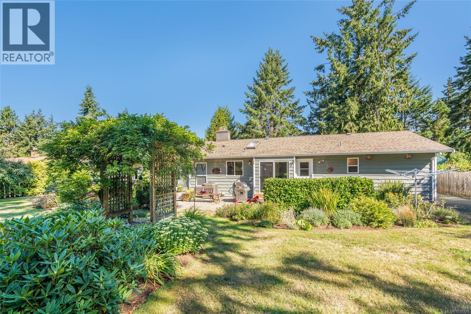 7955 Northwind Dr, Lantzville, British Columbia  V0R 2H0 - Photo 31 - 1011339
