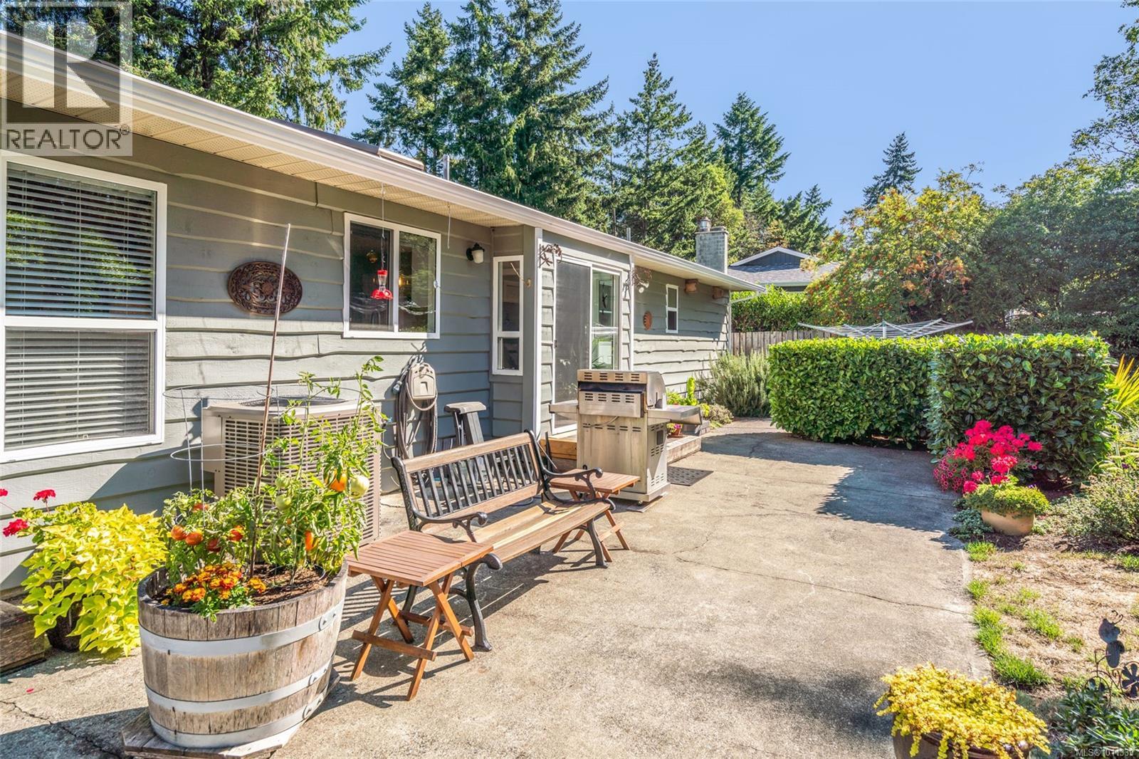 7955 Northwind Dr, Lantzville, British Columbia  V0R 2H0 - Photo 38 - 1011339