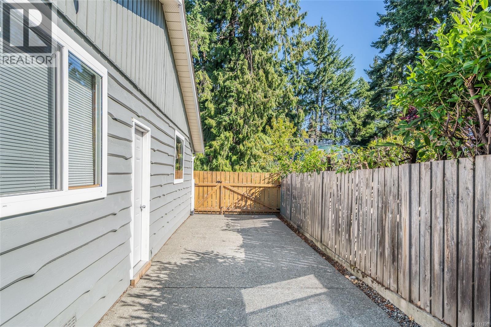 7955 Northwind Dr, Lantzville, British Columbia  V0R 2H0 - Photo 40 - 1011339