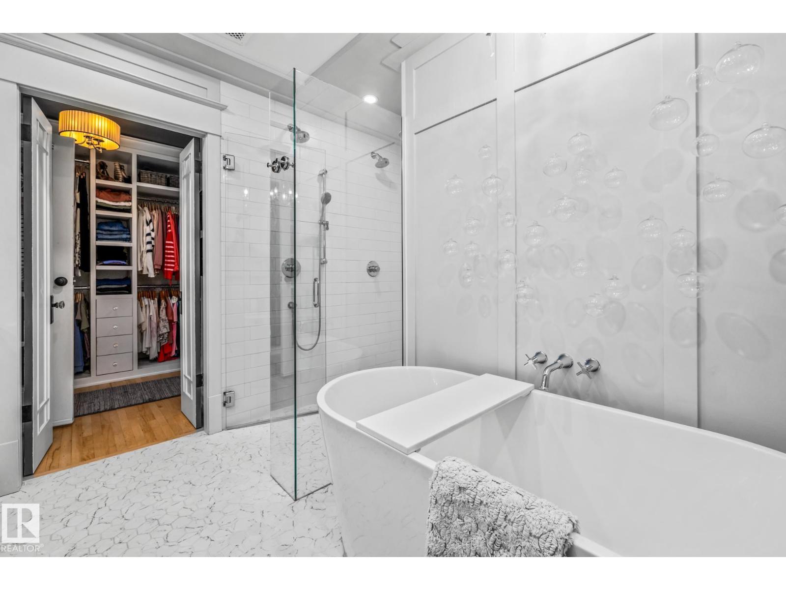Property at 12417 103 AV NW image 1