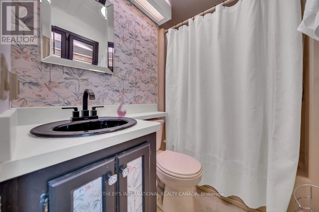 9 - 580 Beaver Creek Road, Waterloo, Ontario  N2J 3Z4 - Photo 21 - X12359554