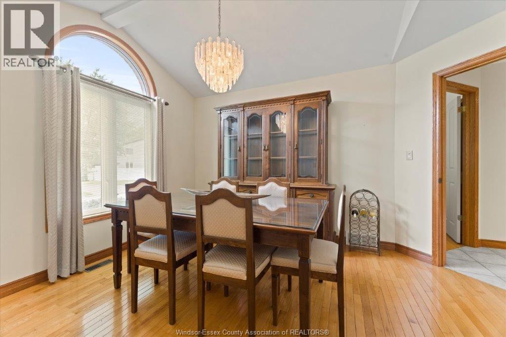 Property at 2805 MANGIN CRESCENT image 5