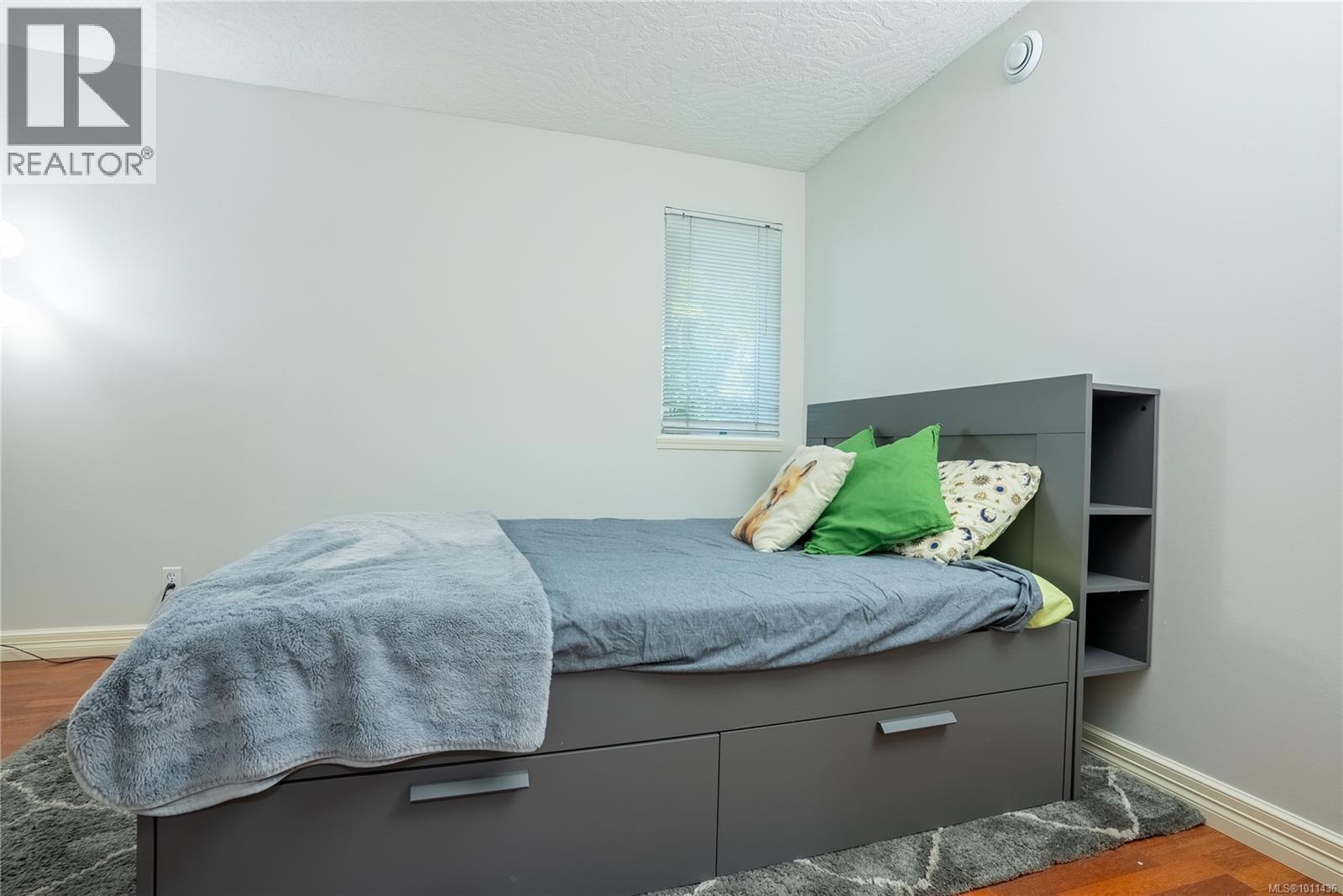 101 2710 Grosvenor Rd, Victoria, British Columbia V8T 3M9 - Photo 14 - 1011436