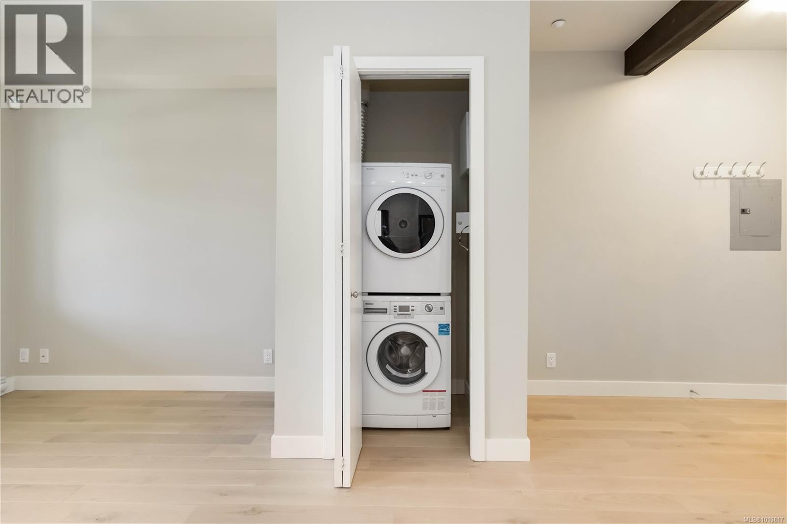 319 1375 Bear Mountain Pkwy, Langford, British Columbia  V9B 0C9 - Photo 24 - 1010817