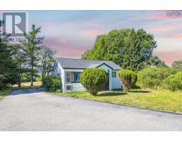 925 1 Highway, Deep Brook, Ca