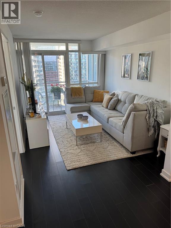 15 Iceboat Terrace Unit# 1805, Toronto, Ontario  M5V 4A5 - Photo 11 - 40762676