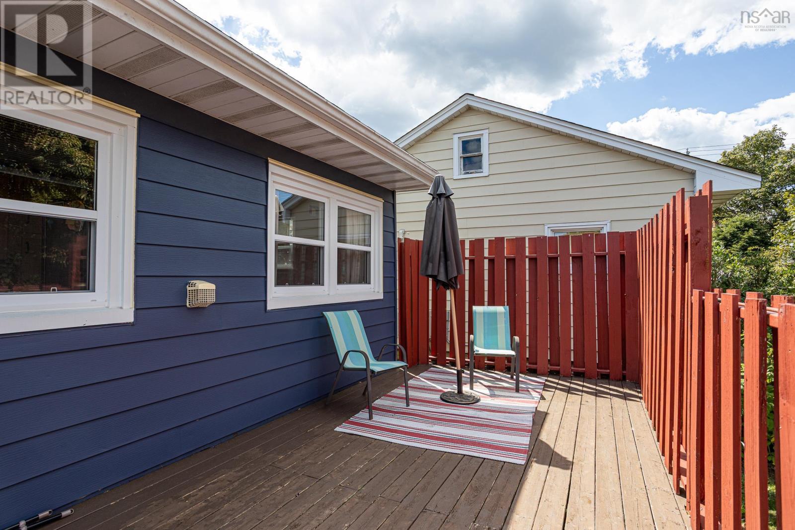 7041 Pearson Drive, Halifax, Nova Scotia  B3L 2K7 - Photo 24 - 202521408