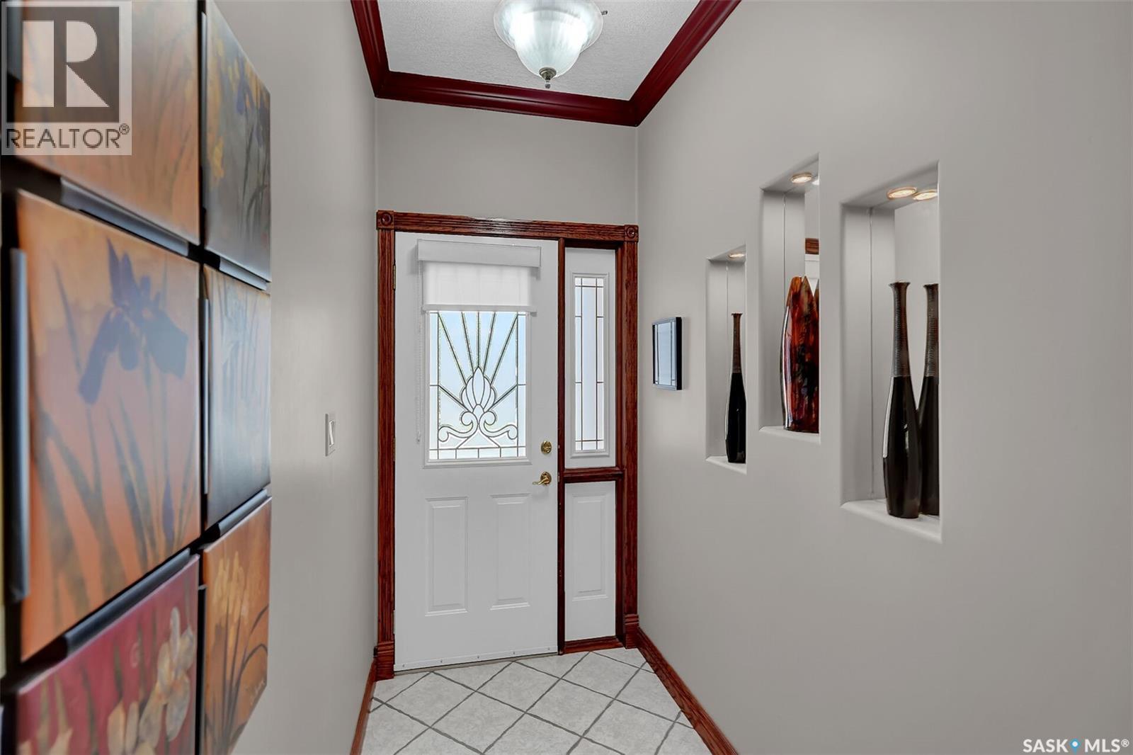 327 Ross Street, Lumsden, Saskatchewan  S0G 3C0 - Photo 4 - SK016398