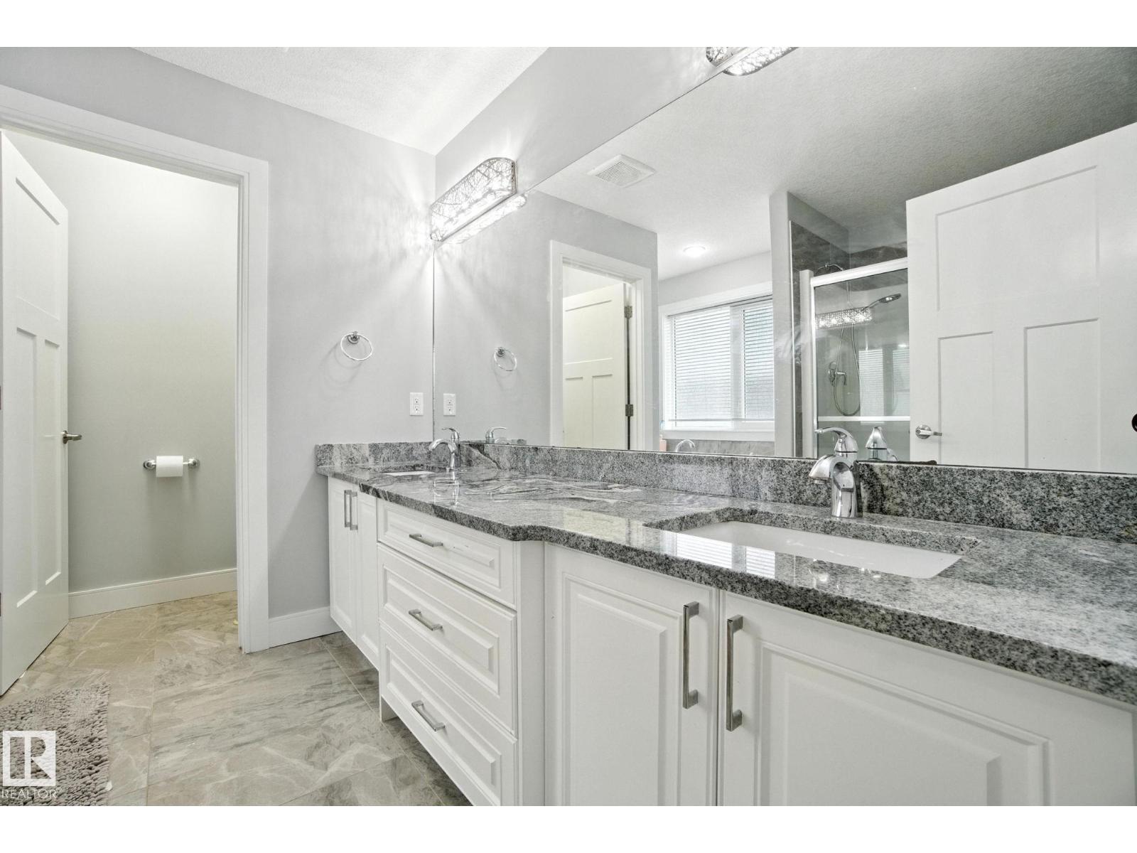 2419 17 Av Nw, Edmonton, Alberta  T6T 2G8 - Photo 29 - E4454289