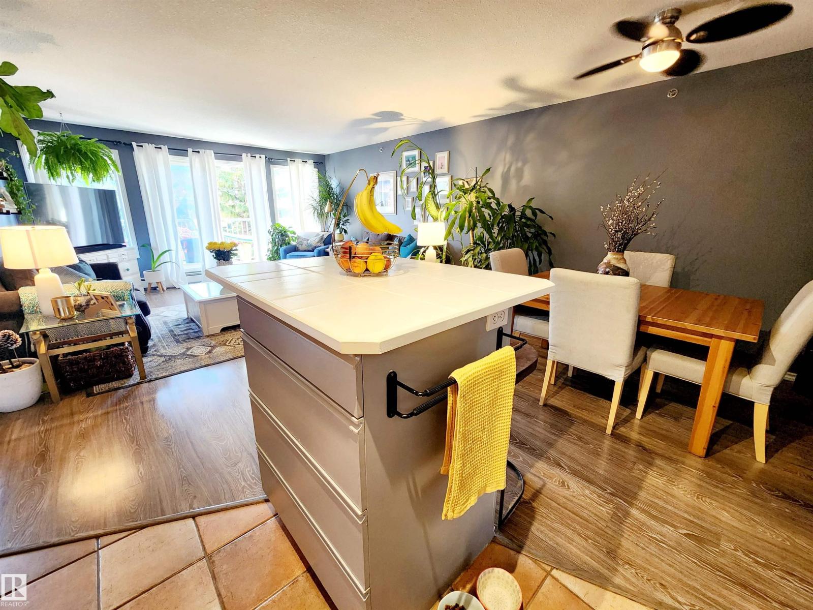 #318 10508 119 St Nw, Edmonton, Alberta  T5H 4M1 - Photo 7 - E4454293