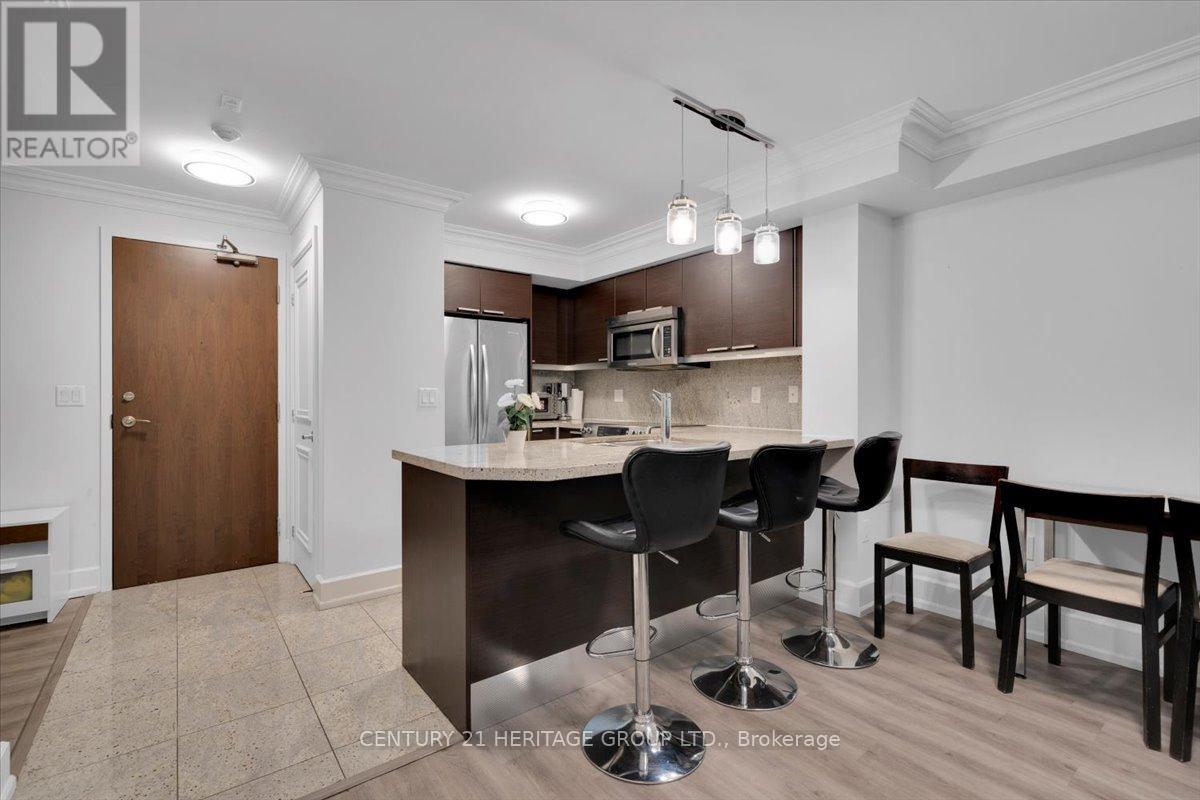 219 - 650 Sheppard Avenue E, Toronto (Bayview Village), Ontario  M2K 1B7 - Photo 3 - C12359640