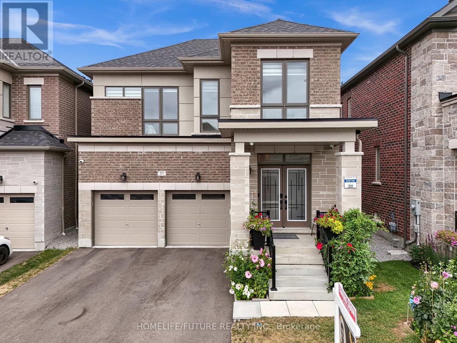 57 PRIORY DRIVE, Whitby, Ontario