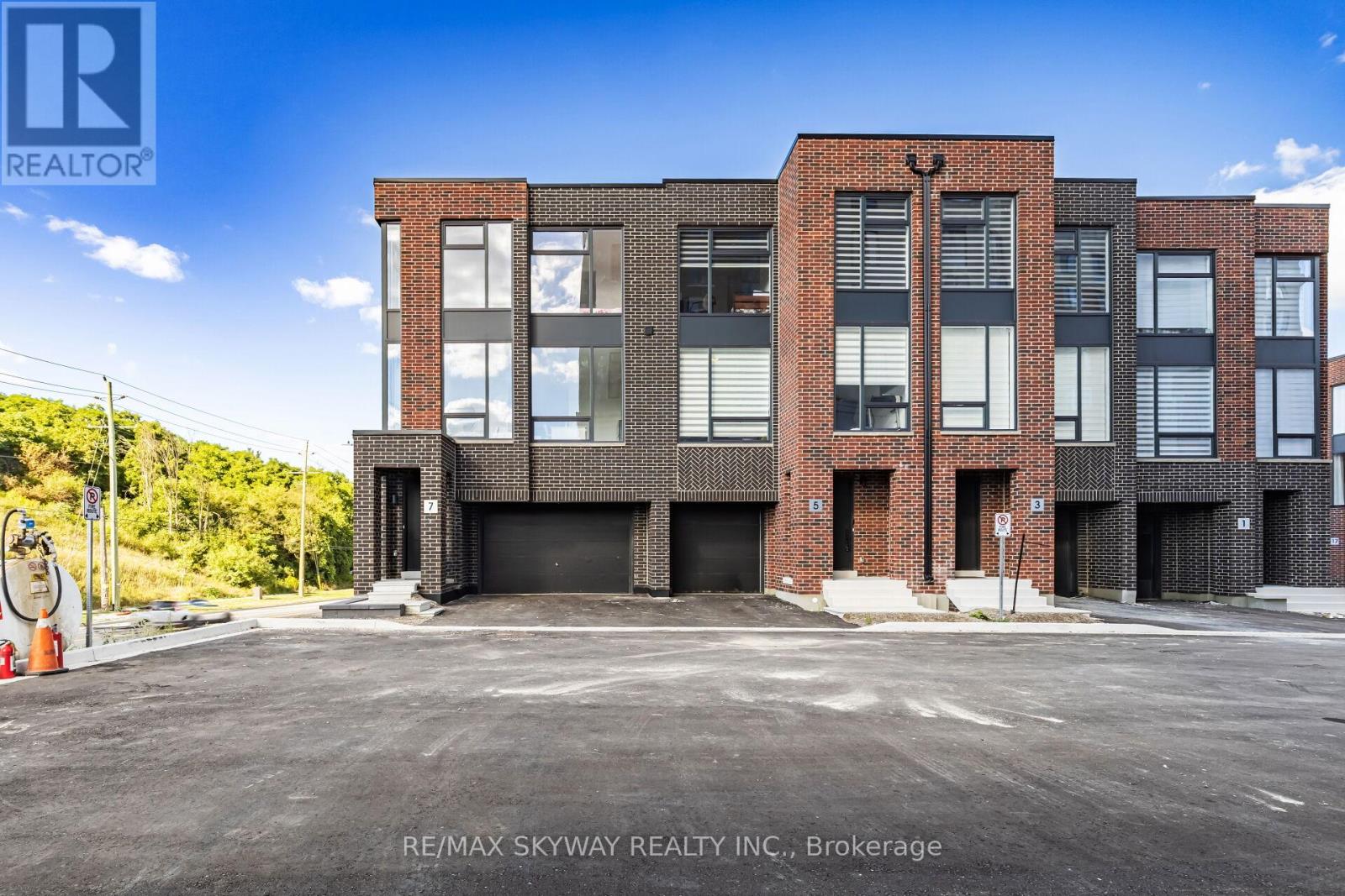 7 TAYLOR COURT, Caledon, Ontario